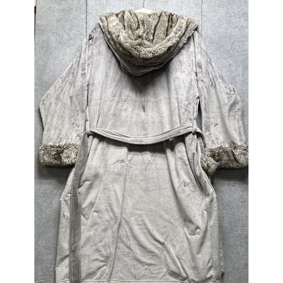 Pottery Barn Women's Hooded Plush Robe Large‎ Gray Faux Fur Trim Belted Cozy
